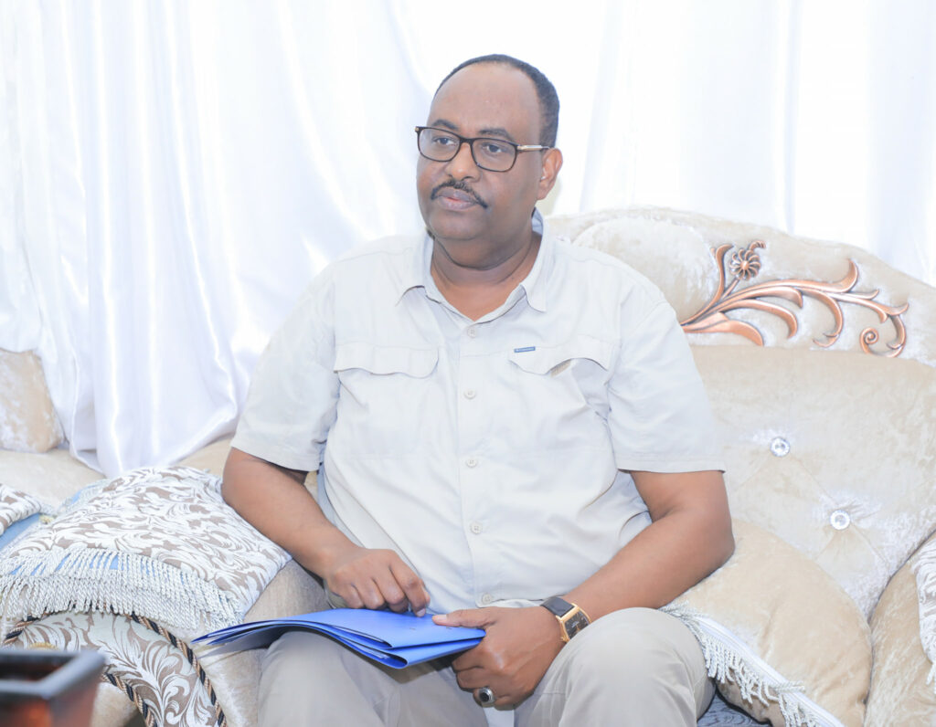 Madaxweyne Deni oo magacaabay guddiga ansixinta iyo xallinta khilaafaadka golaha Wakiillada Dowladda Puntland (Vetting commitee)